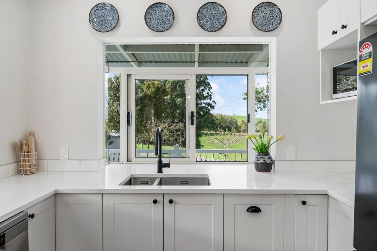 Pine Hill -auckland Villa Tuakau