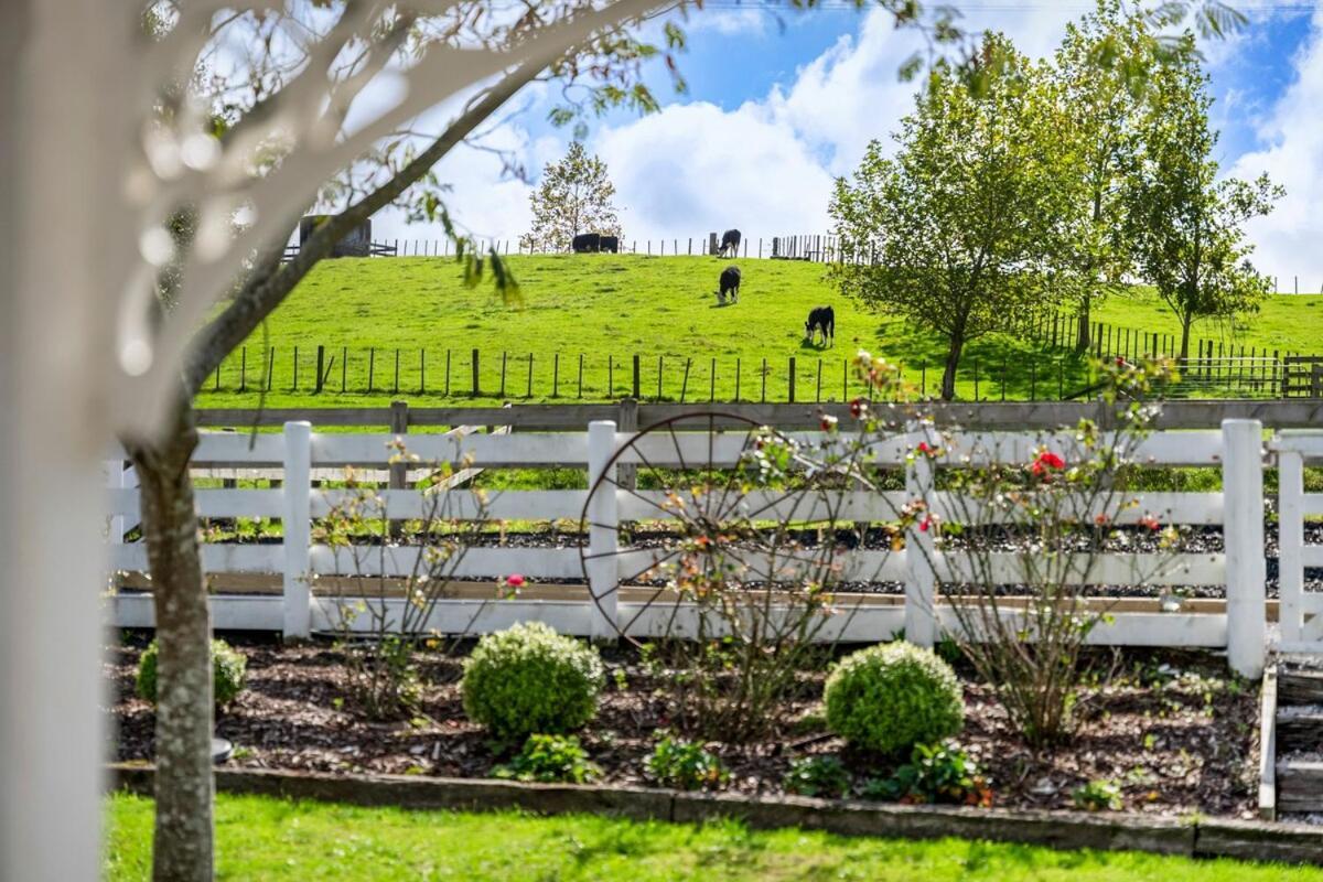 Pine Hill -auckland Villa *